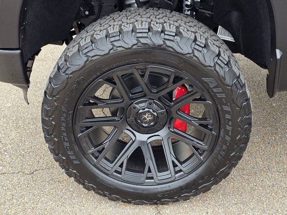 2026 Chevrolet Silverado ZR2 IV (T1XX) Рестайлинг, чёрный, 11600000 рублей - вид 8