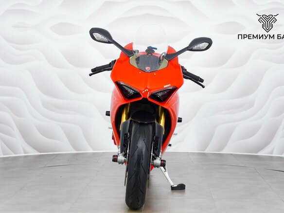 2018 Ducati Panigale V4, красный, 1727000 рублей - вид 3