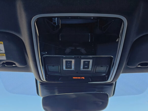 2026 Land Rover Range Rover Velar I Рестайлинг, чёрный - вид 17