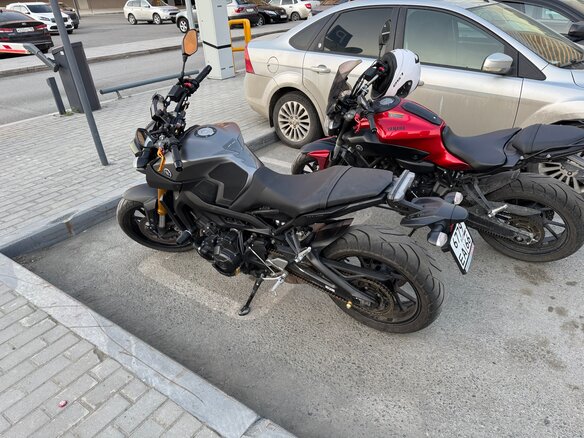 2015 Yamaha MT-09 (FZ-09), серый, 670000 рублей - вид 5