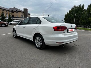 2015 Volkswagen Jetta VI Рестайлинг, белый, 600000 рублей, вид 4