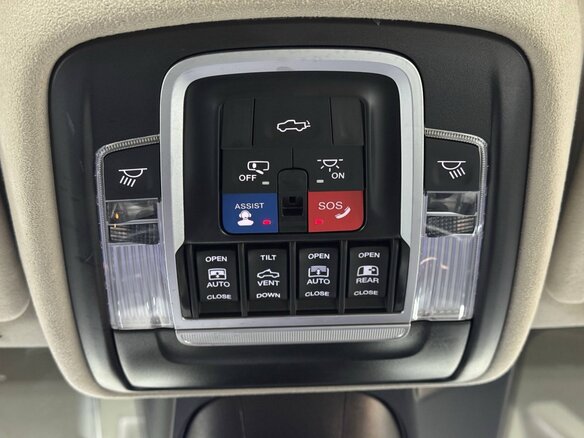 2023 Ram 1500 Crew Cab eTorque V, белый, 9990000 рублей - вид 22