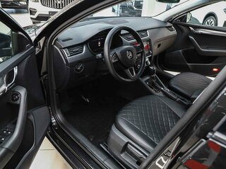 2018 Skoda Octavia III (A7) Рестайлинг, чёрный, 1650000 рублей, вид 5