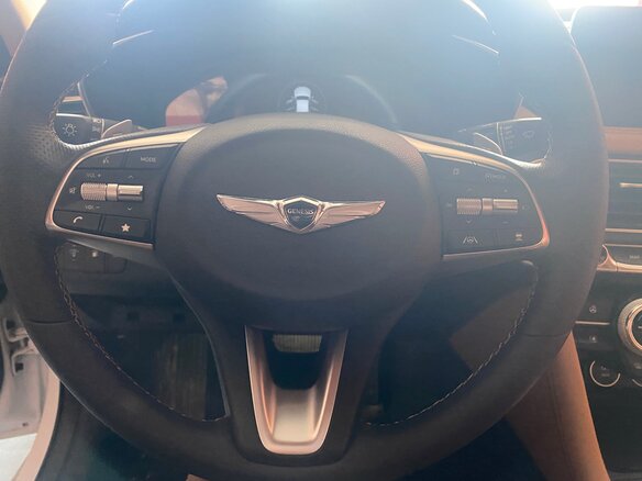 2022 Genesis G70 I Рестайлинг, белый, 3685000 рублей - вид 10