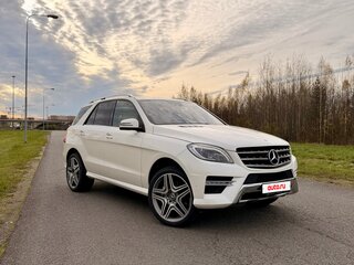 2013 Mercedes-Benz M-Класс 350 III (W166), белый, 3000000 рублей, вид 1
