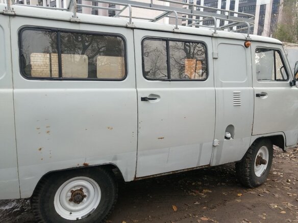 2004 УАЗ 3962, серебристый, 390000 рублей - вид 3