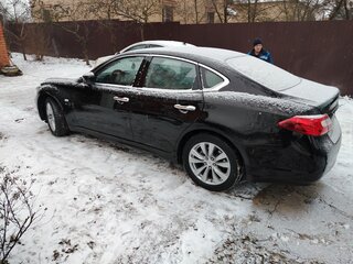 2014 Infiniti Q70 I, чёрный, 1890000 рублей, вид 2