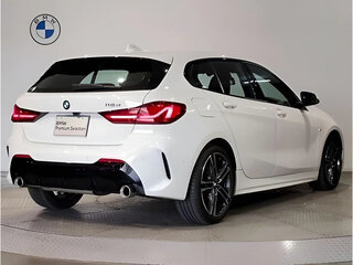 2023 BMW 1 серии 118d III (F40), белый, 1990000 рублей, вид 2
