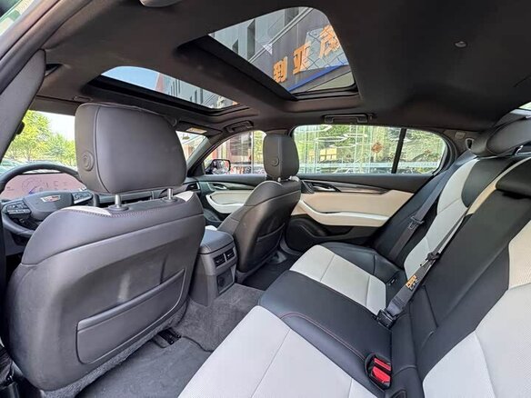 2025 Cadillac CT5 I Рестайлинг, зелёный, 5767055 рублей - вид 17