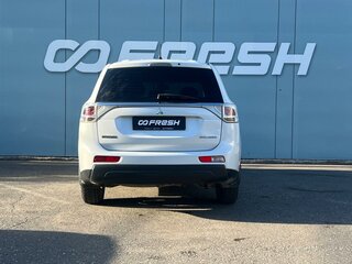 2012 Mitsubishi Outlander III, белый, 1265000 рублей, вид 4
