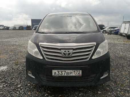 Toyota Alphard II