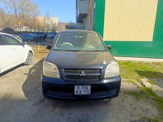 2003 Mitsubishi Dion I Рестайлинг, чёрный, 450000 рублей, вид 2