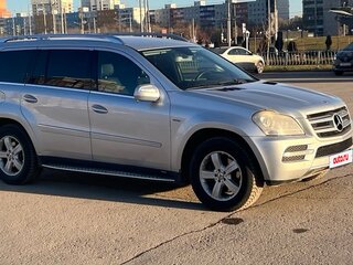 2010 Mercedes-Benz GL-Класс 350 I (X164) Рестайлинг, серебристый, 1650000 рублей, вид 4
