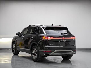 2023 Volkswagen Tayron I Рестайлинг, чёрный, 1800000 рублей, вид 4