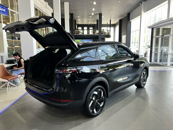 2026 Omoda C7, чёрный, 3499000 рублей - вид 5