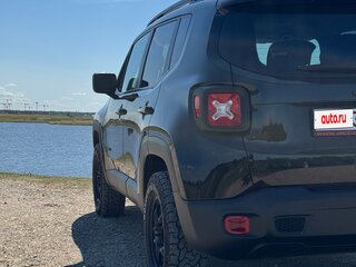 2022 Jeep Renegade I Рестайлинг, чёрный, 2700000 рублей, вид 5