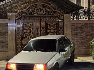 2004 Lada (ВАЗ) 21099, серебристый, 130000 рублей, вид 2