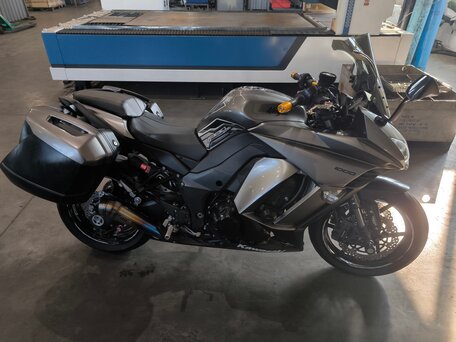 2014 Kawasaki Ninja 1000 SX, серый, 858000 рублей, вид 4