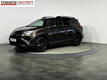 Toyota RAV4 IV (XA40) Рестайлинг