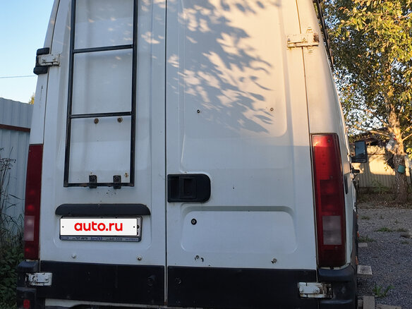 2001 Iveco Daily, белый, 2500000 рублей - вид 1