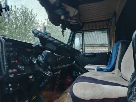 2001 КамАЗ 5321, серый, 2350000 рублей, вид 5