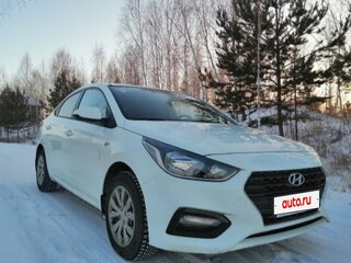 2019 Hyundai Solaris II, белый, 950000 рублей, вид 3