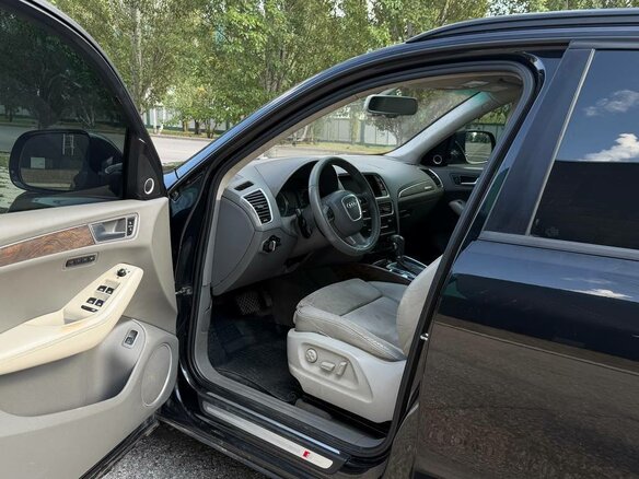2010 Audi Q5 I (8R), чёрный, 1270000 рублей - вид 5