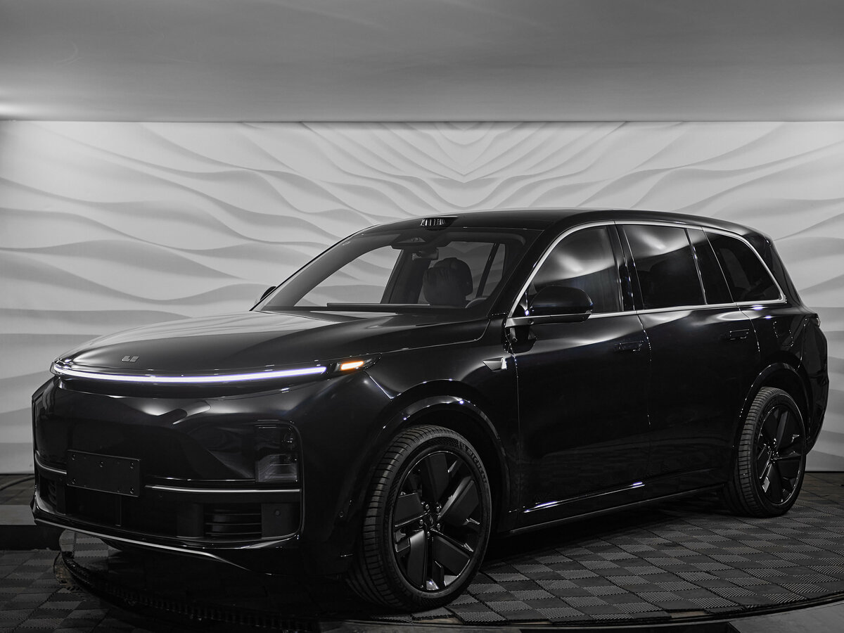 Открыть фотографии: Li Auto (Lixiang) L9 I Рестайлинг