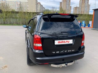 2009 SsangYong Rexton II, чёрный, 1300000 рублей, вид 4