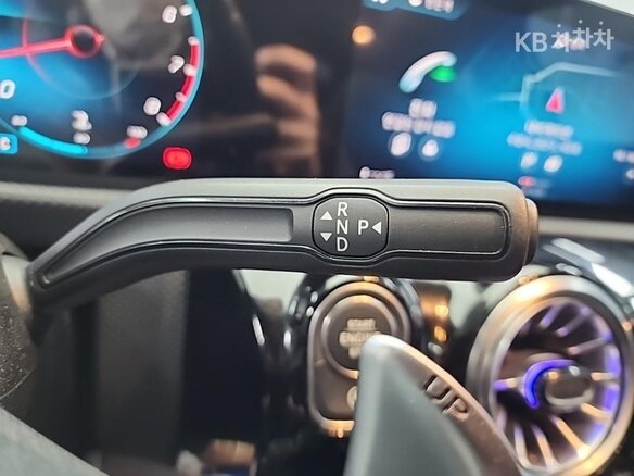 2022 Mercedes-Benz A-Класс 180 IV (W177) Рестайлинг, чёрный - вид 7