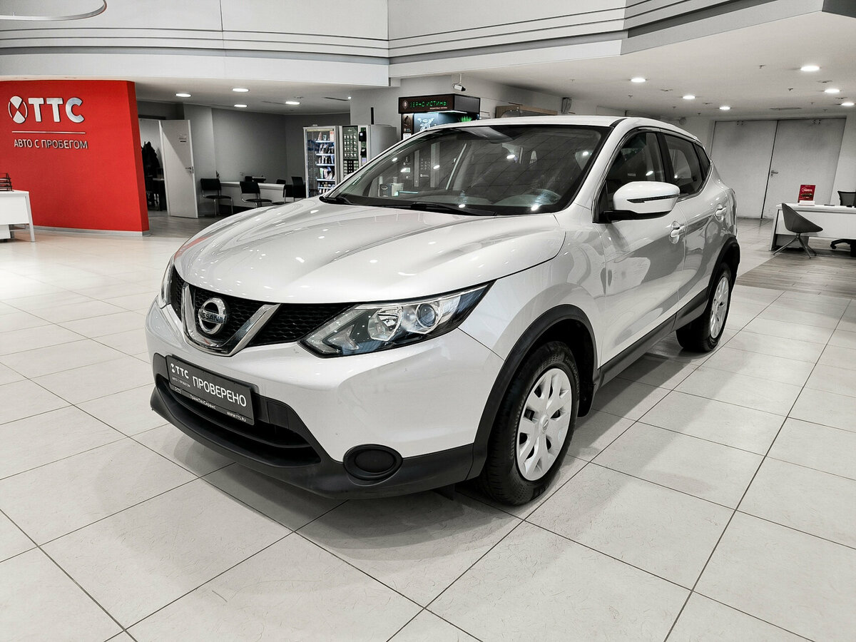 Открыть фотографии: Nissan Qashqai II
