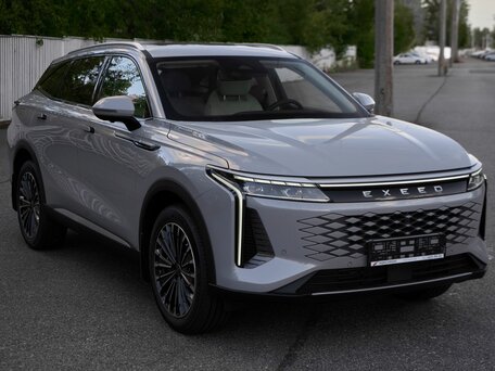 2025 Exeed RX, серый, 4150000 рублей, вид 2