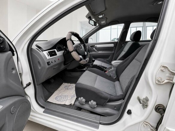 2011 Chevrolet Lacetti I, белый, 450000 рублей - вид 6