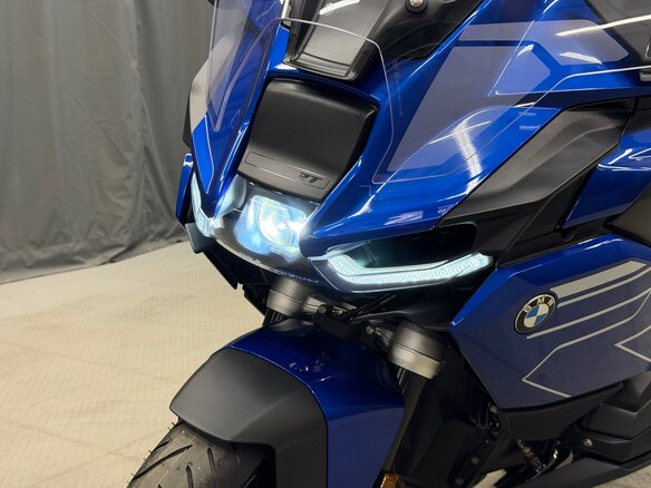 2026 BMW R 1300 RT, синий, 3600000 рублей - вид 9