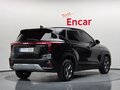 2023 Kia Seltos I Рестайлинг, чёрный, 2150000 рублей - вид 2