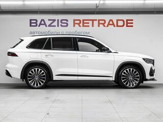 2025 Geely Monjaro (Xingyue L) I Рестайлинг (China Market), белый, 3750000 рублей, вид 4