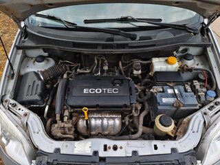 2008 Chevrolet Aveo I Рестайлинг, серебристый, 395000 рублей, вид 2
