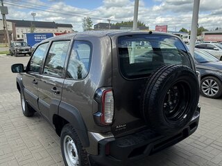 2026 Lada (ВАЗ) Niva Travel I Рестайлинг, серый, 1439000 рублей, вид 5