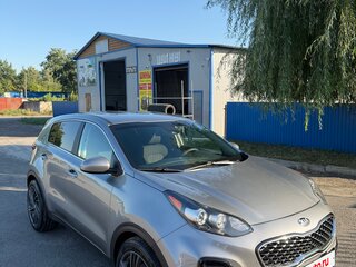 2021 Kia Sportage IV Рестайлинг, серый, 1870000 рублей, вид 3