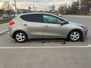2012 Kia Ceed II, бежевый, 760000 рублей, вид 4