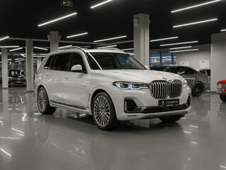 2020 BMW X7 30d I (G07), белый, 9700000 рублей, вид 2