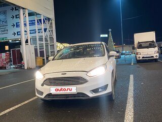 2017 Ford Focus III Рестайлинг, белый, 750000 рублей, вид 4