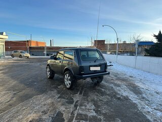 2017 Lada (ВАЗ) 2121 (4x4) I Рестайлинг, серебристый, 500000 рублей, вид 3