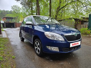 2011 Skoda Fabia II Рестайлинг, синий, 350000 рублей, вид 3