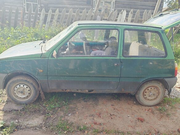 2001 Lada (ВАЗ) 1111 Ока КамАЗ, зелёный - вид 3