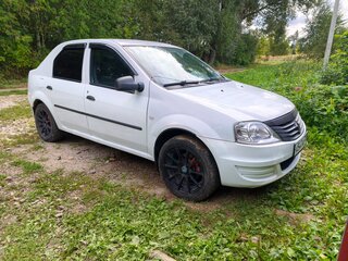 2011 Renault Logan I Рестайлинг, белый, 370000 рублей, вид 1