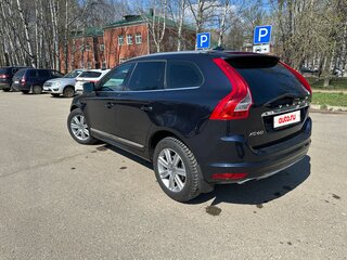 2017 Volvo XC60 I Рестайлинг, синий, 2400000 рублей, вид 4