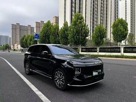2026 Changan Qiyuan Q07 31.7 kWh, чёрный, 3797007 рублей, вид 3
