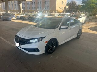 2019 Honda Civic X Рестайлинг, белый, 1350000 рублей, вид 3