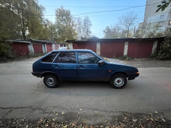 2005 Lada (ВАЗ) 2109, синий, 90000 рублей - вид 6